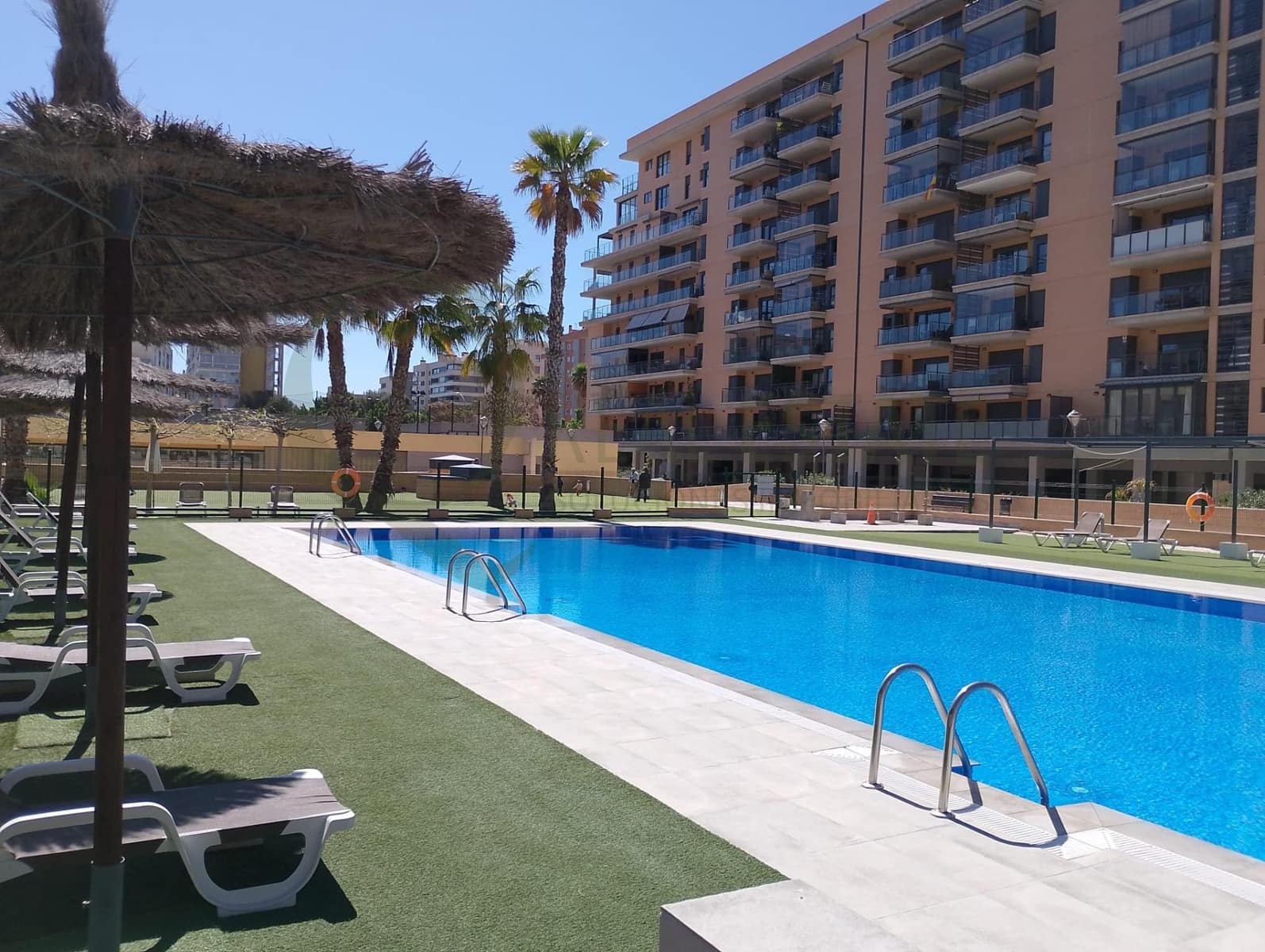 3 quarto Apartamento para venda em Alicante cidade com piscina garagem - 840 000 € (Ref: 9735609)