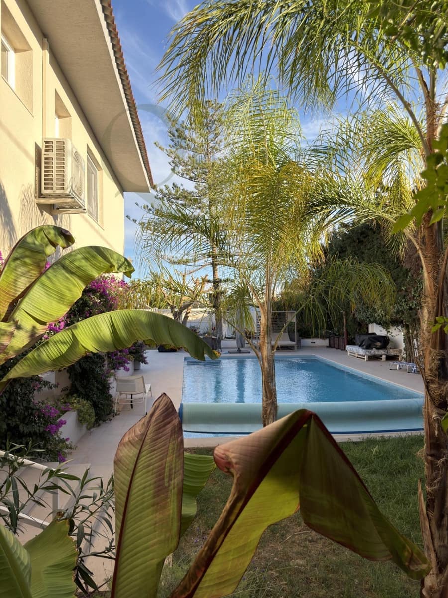 7 bedroom Villa for sale in La Font with pool garage - € 1,395,000 (Ref: 9735610)