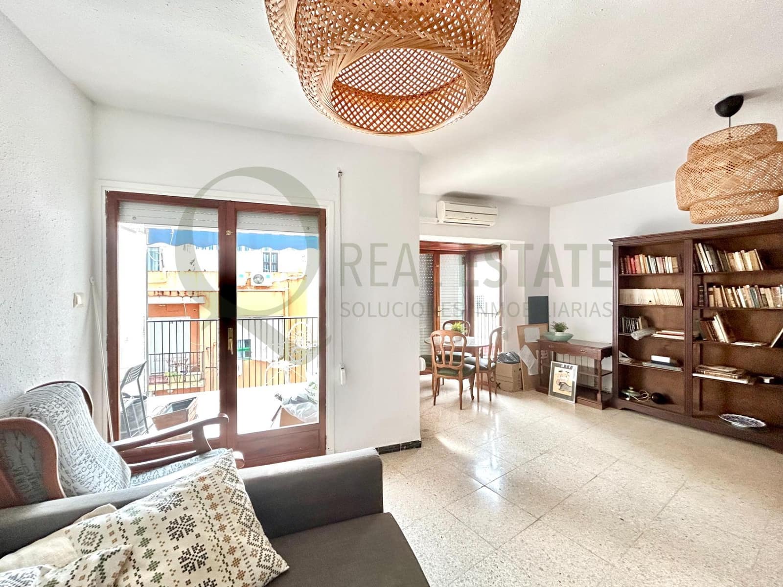 4 Zimmer Wohnung zu verkaufen in Alicante / Alacant Stadt - 395.500 € (Ref: 9738585)