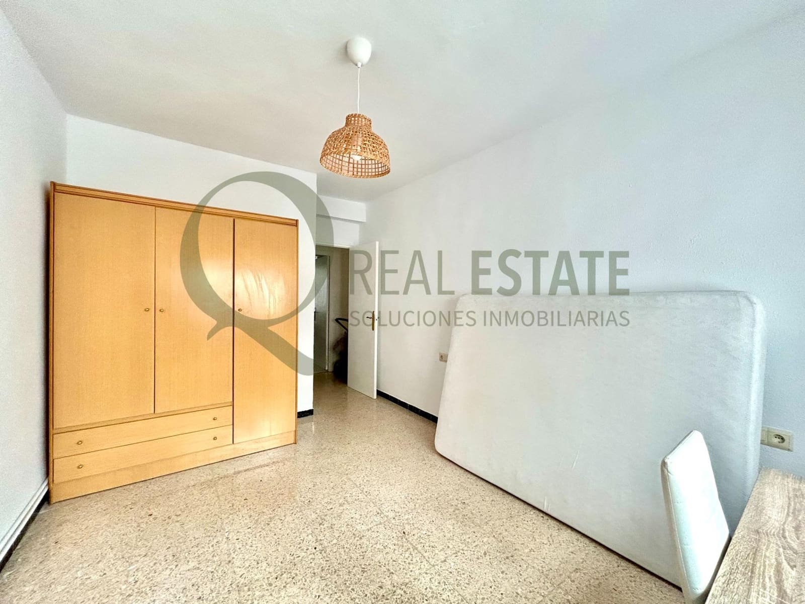 4 slaapkamer Flat te koop in Alicante stad - € 395.500 (Ref: 9738585)