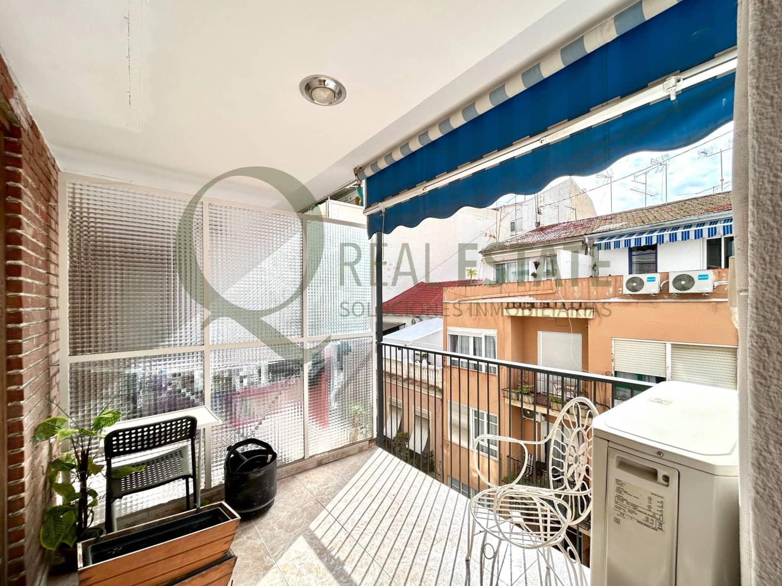 4 slaapkamer Flat te koop in Alicante stad - € 395.500 (Ref: 9738585)