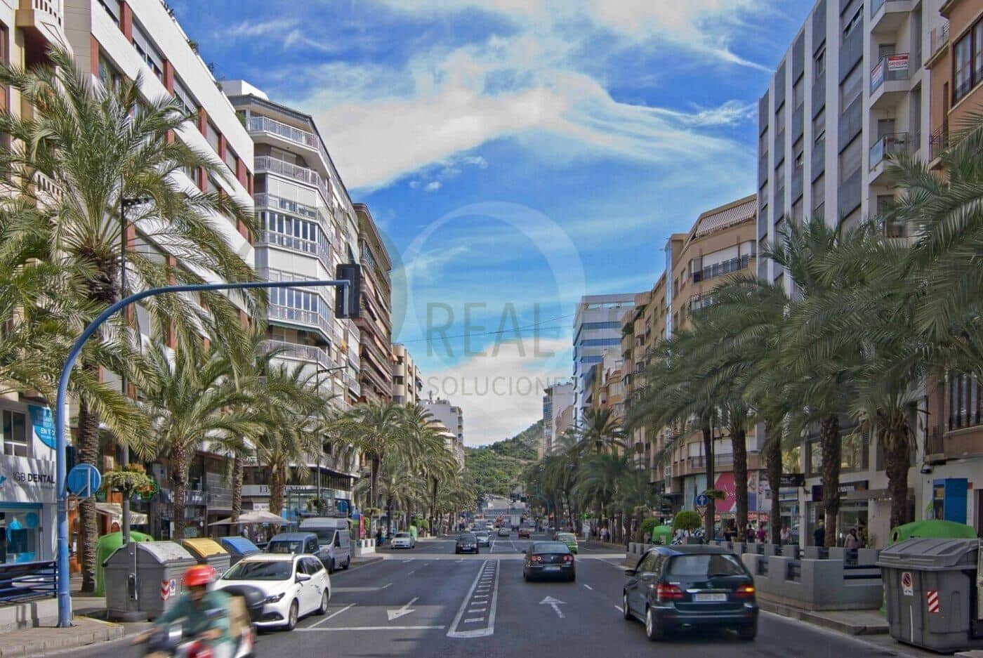 4 slaapkamer Flat te koop in Alicante stad - € 395.500 (Ref: 9738585)