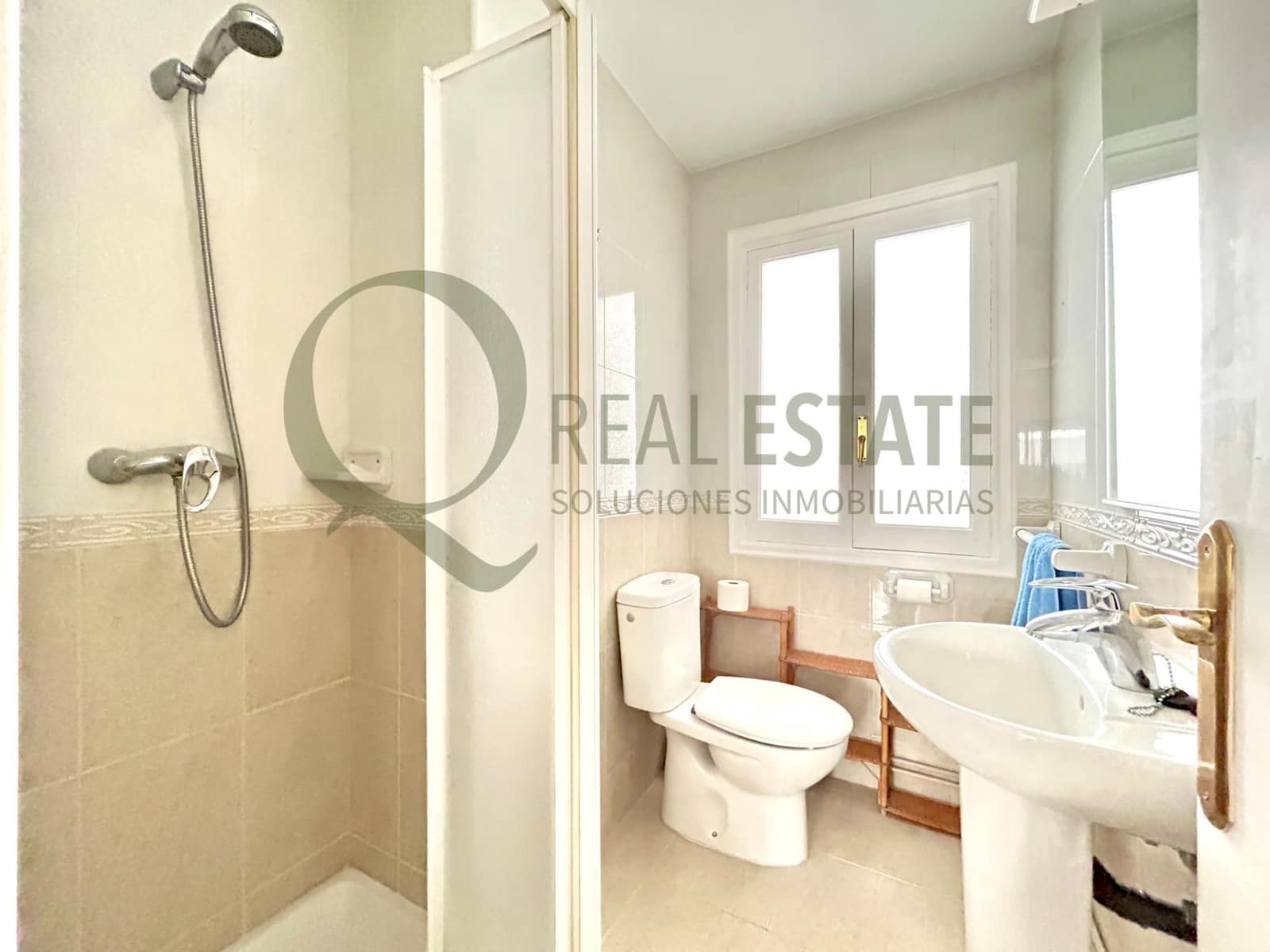 4 slaapkamer Flat te koop in Alicante stad - € 395.500 (Ref: 9738585)