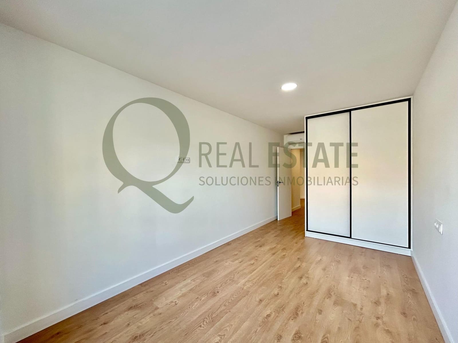 3 bedroom Flat for sale in San Vicente / Sant Vicent del Raspeig with pool - € 229,000 (Ref: 9741760)