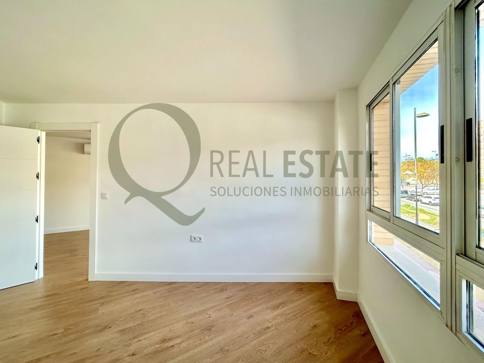 3 bedroom Flat for sale in San Vicente / Sant Vicent del Raspeig with pool - € 229,000 (Ref: 9741760)