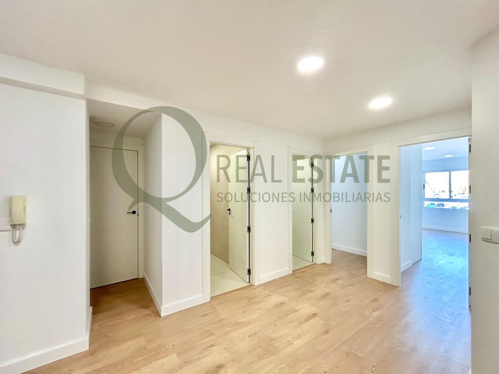 3 bedroom Flat for sale in San Vicente / Sant Vicent del Raspeig with pool - € 229,000 (Ref: 9741760)