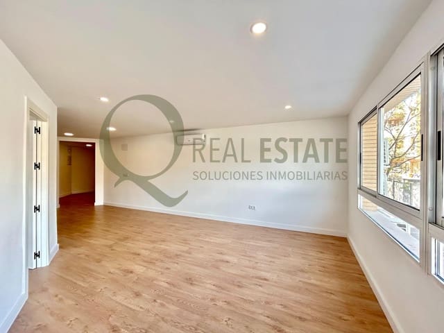 3 bedroom Flat for sale in San Vicente / Sant Vicent del Raspeig with pool - € 229,000 (Ref: 9741760)