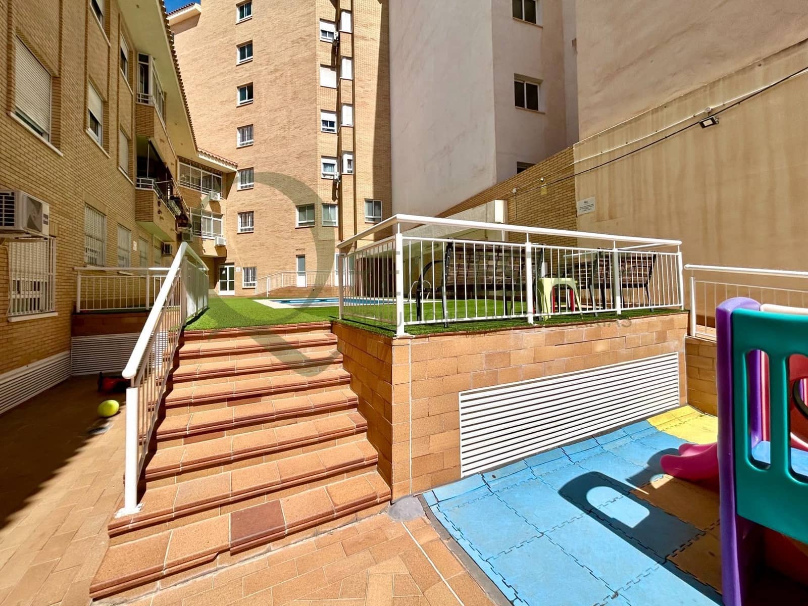 3 bedroom Flat for sale in San Vicente / Sant Vicent del Raspeig with pool - € 229,000 (Ref: 9741760)