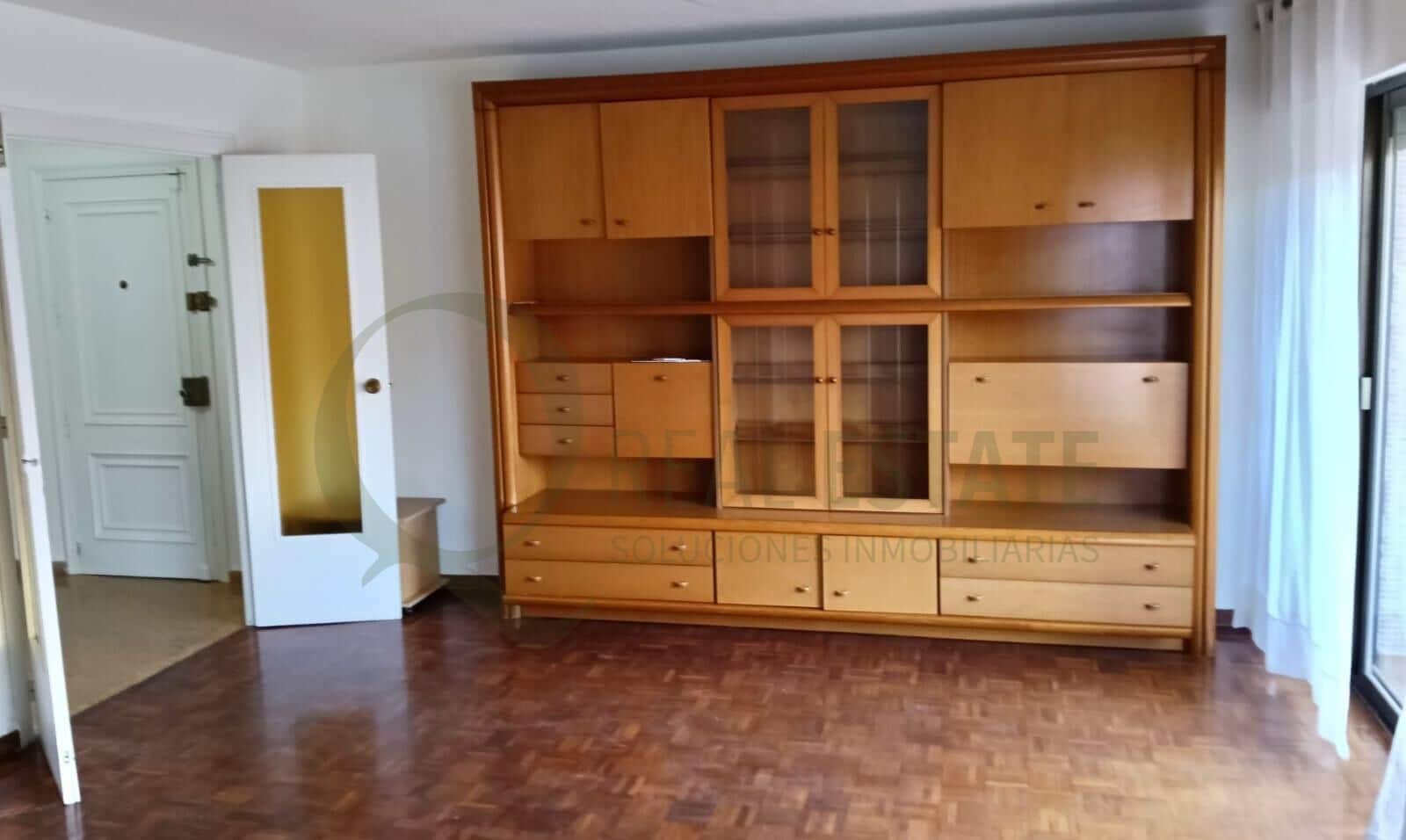 4 soveværelse Lejlighed til salg i Alicante by - € 450.000 (Ref: 9741761)