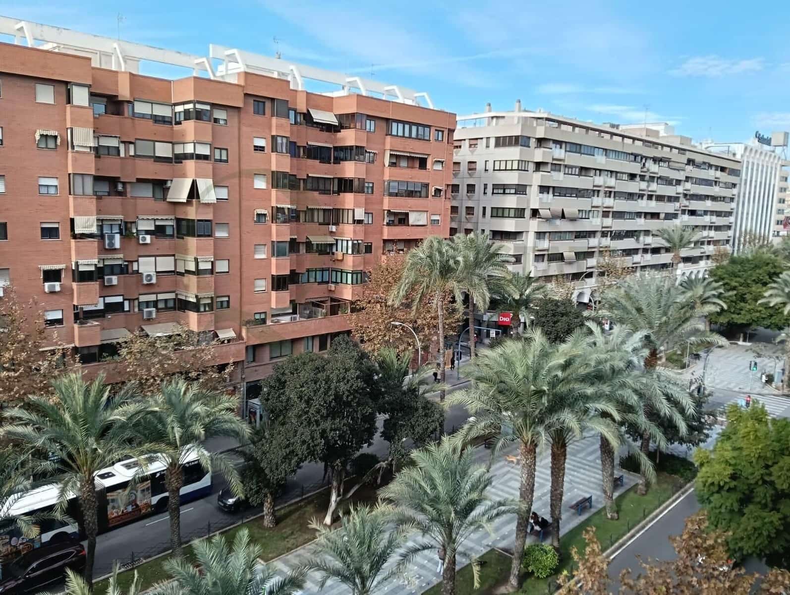 4 soveværelse Lejlighed til salg i Alicante by - € 450.000 (Ref: 9741761)