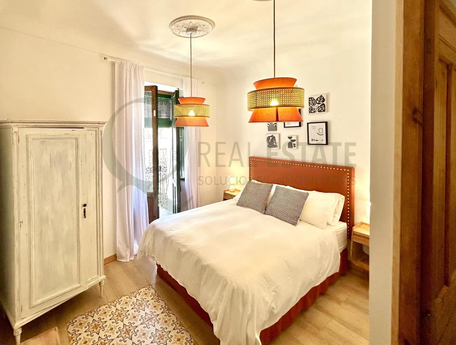 4 camera da letto Appartamento da affittare in Alicante citta - 2.500 € (Rif: 9744148)