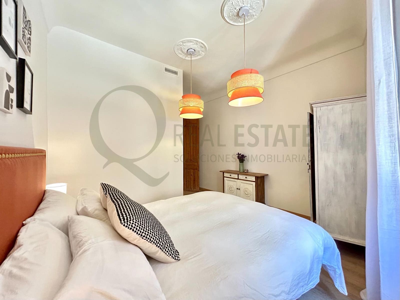 4 camera da letto Appartamento da affittare in Alicante citta - 2.500 € (Rif: 9744148)