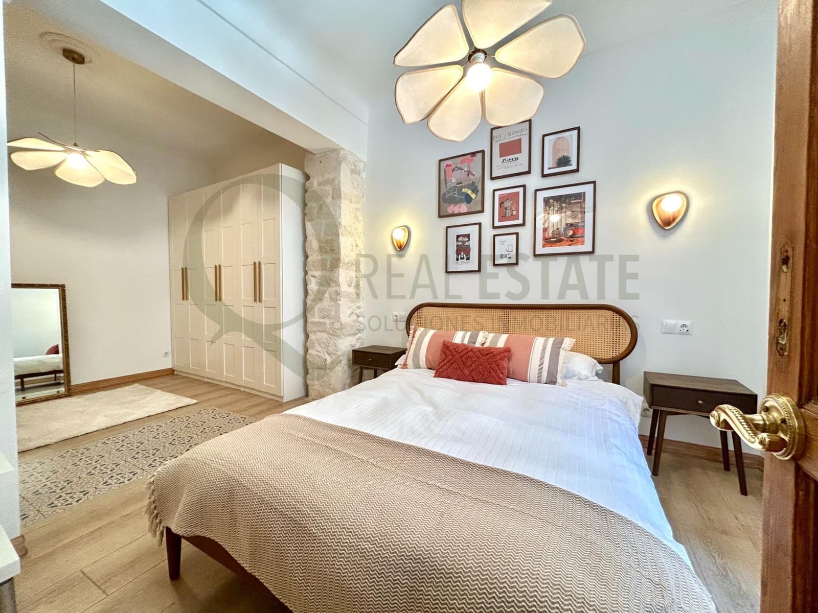 4 camera da letto Appartamento da affittare in Alicante citta - 2.500 € (Rif: 9744148)