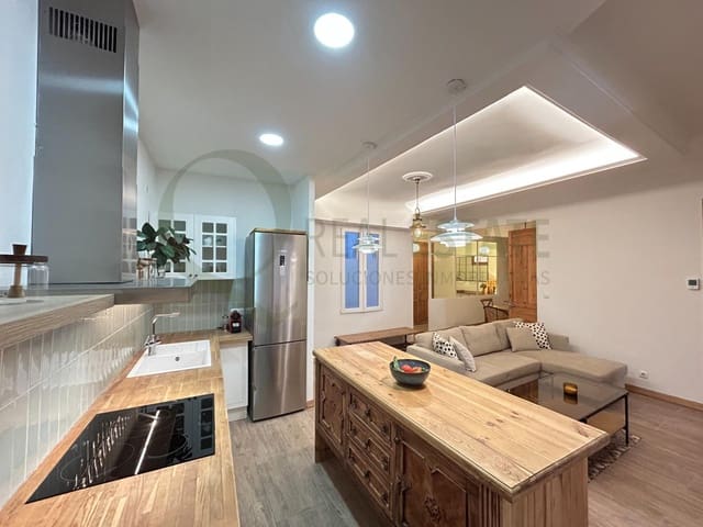 Piso de 4 habitaciones en Alicante / Alacant ciudad en alquiler - 2.000 € (Ref: 9744148)