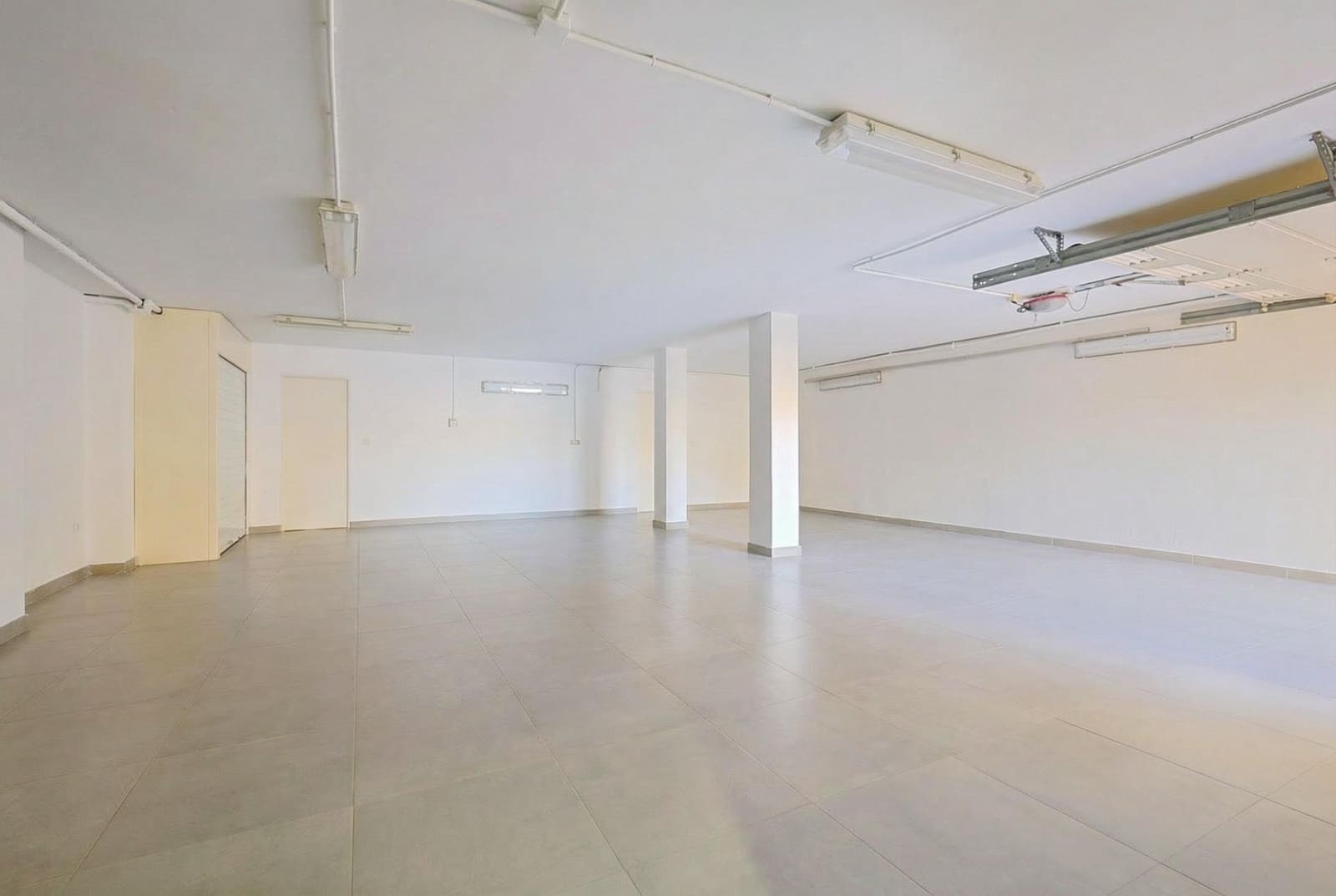 5 soveværelse Villa til salg i Alicante by med swimmingpool garage - € 1.250.000 (Ref: 9748079)