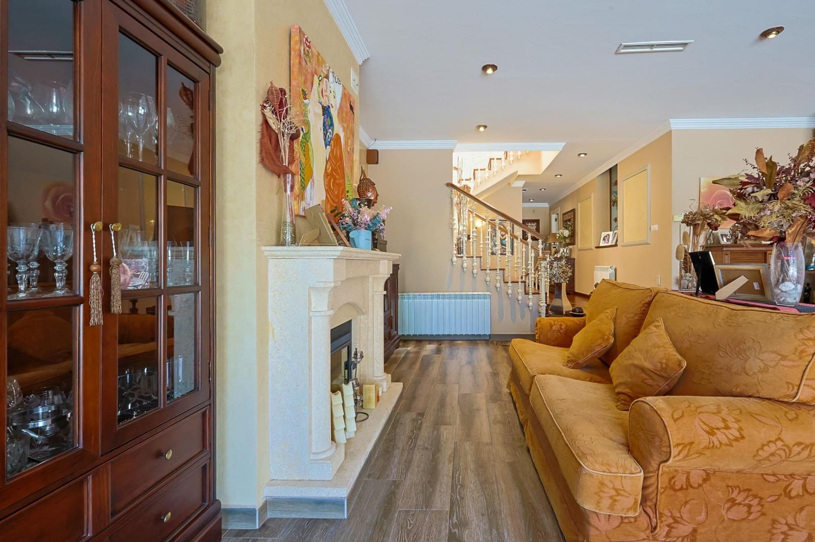 5 bedroom Villa for sale in Alicante / Alacant city with pool garage - € 1,250,000 (Ref: 9748079)