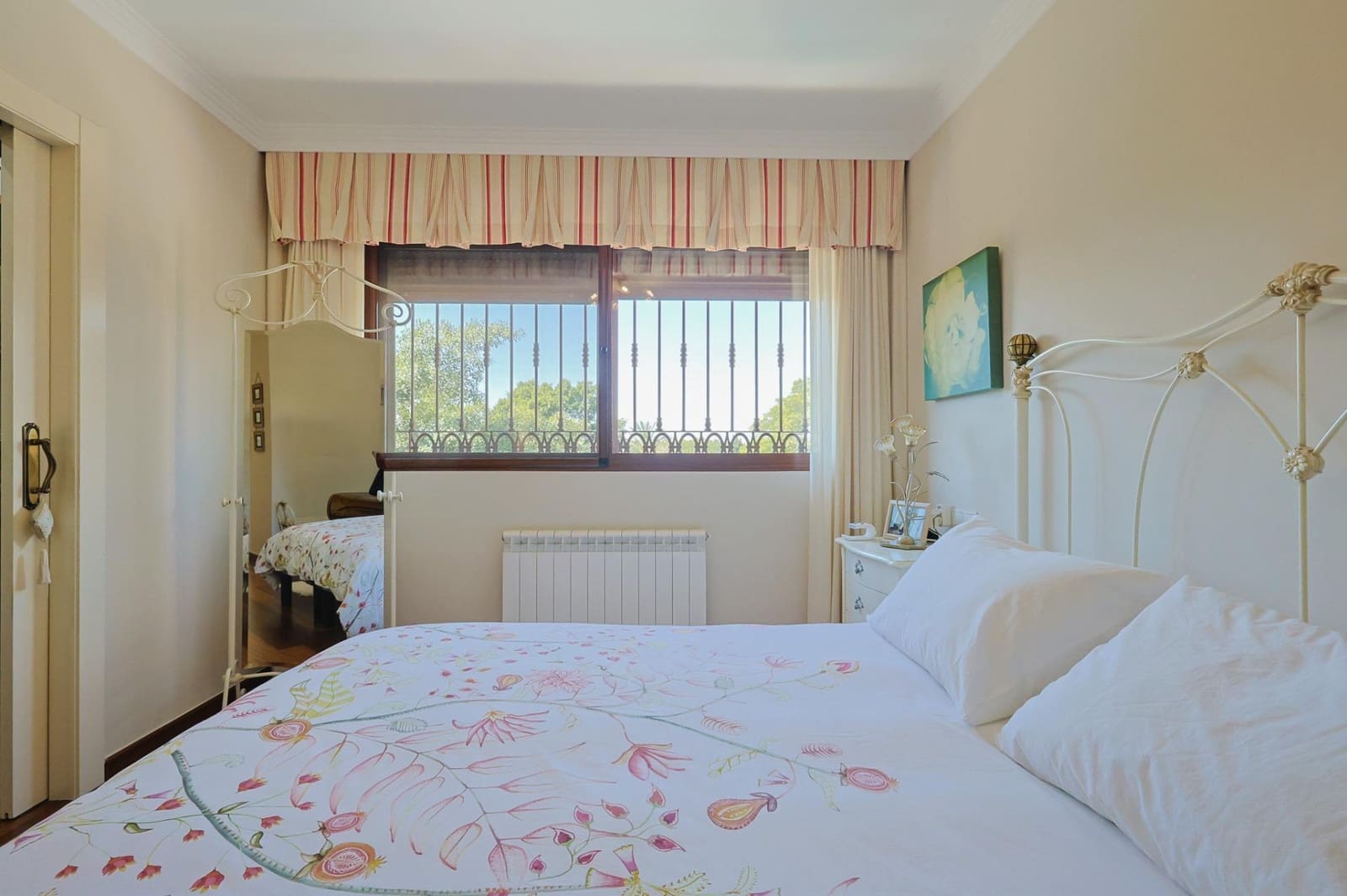 5 bedroom Villa for sale in Alicante / Alacant city with pool garage - € 1,250,000 (Ref: 9748079)