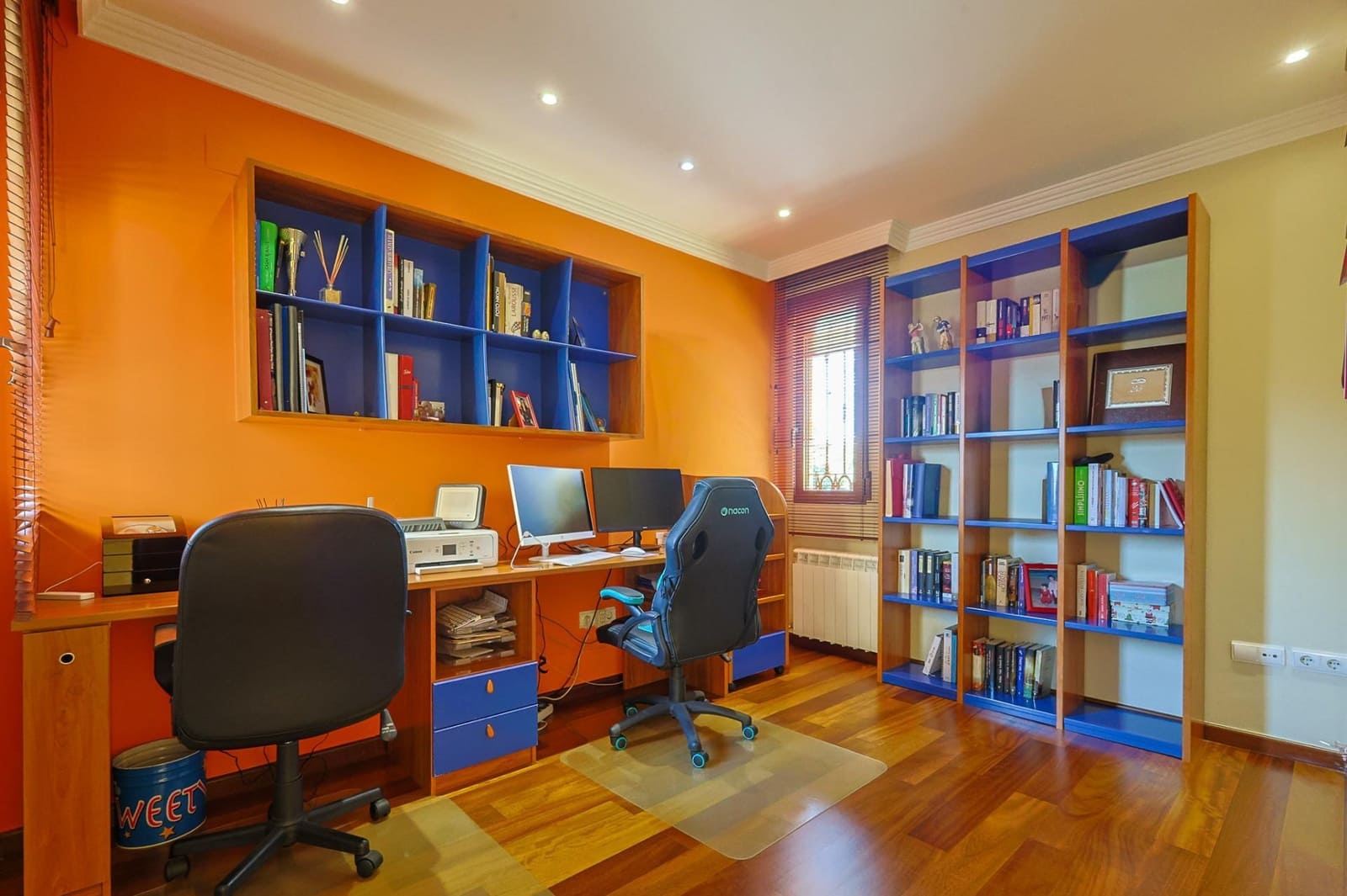 5 bedroom Villa for sale in Alicante / Alacant city with pool garage - € 1,250,000 (Ref: 9748079)