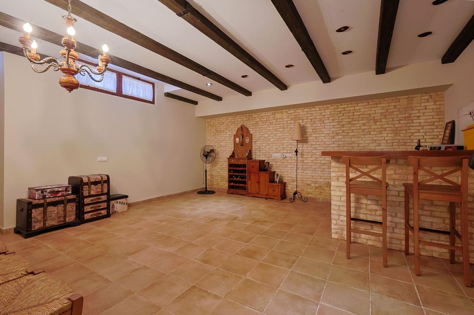 5 bedroom Villa for sale in Alicante / Alacant city with pool garage - € 1,250,000 (Ref: 9748079)