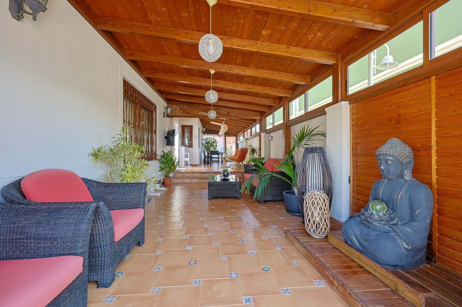 5 bedroom Villa for sale in Alicante / Alacant city with pool garage - € 1,250,000 (Ref: 9748079)