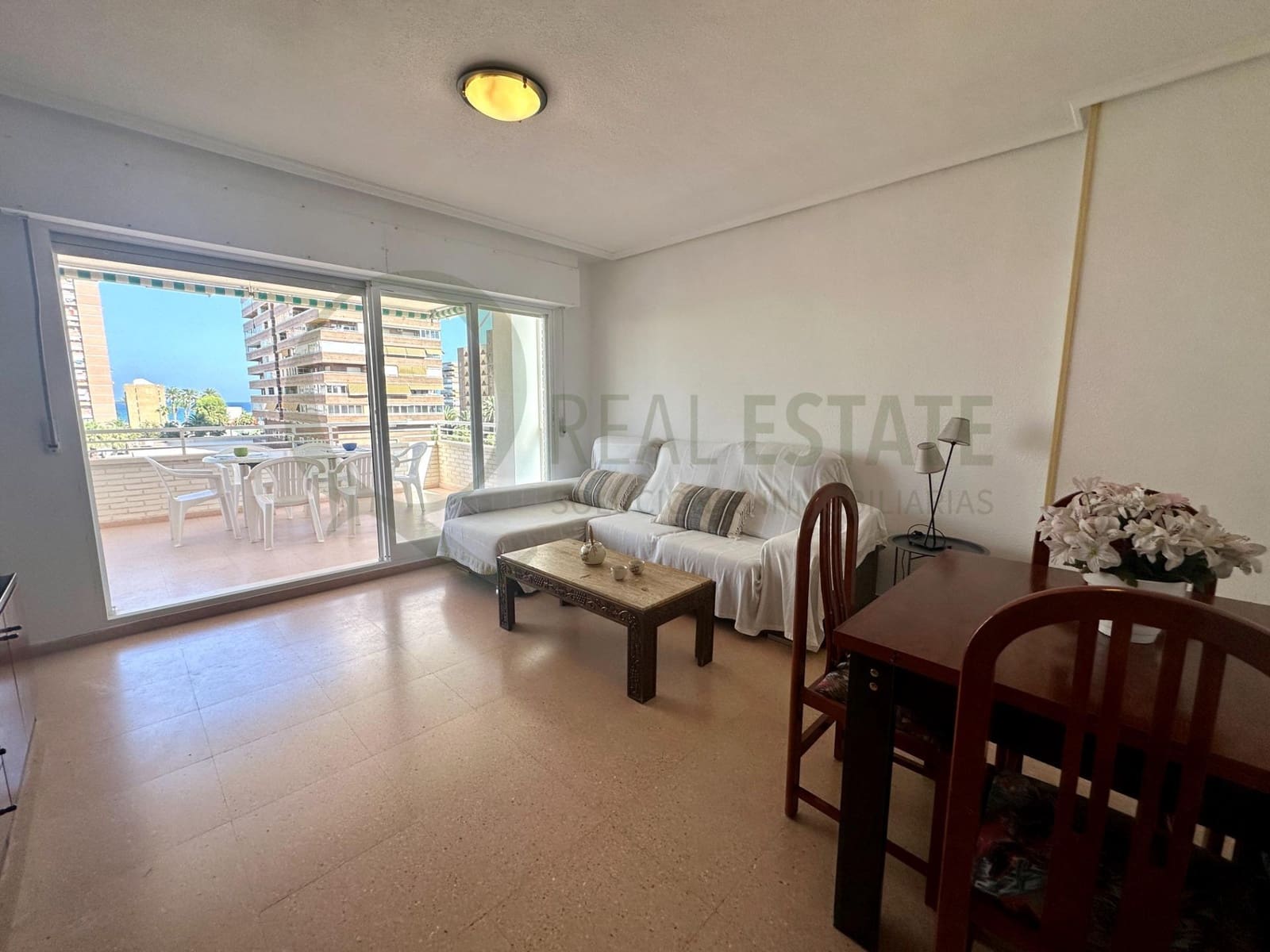 3 Zimmer Wohnung zu vermieten in Playa de San Juan mit Pool Garage - 1.350 € (Ref: 9752056)