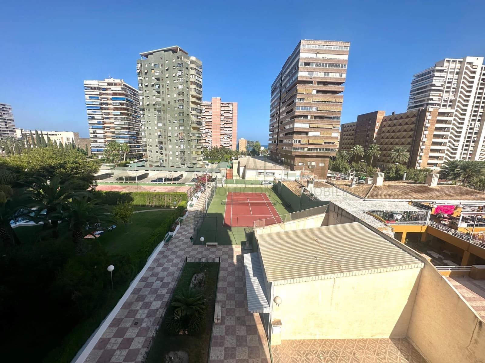 3 Zimmer Wohnung zu vermieten in Playa de San Juan mit Pool Garage - 1.350 € (Ref: 9752056)