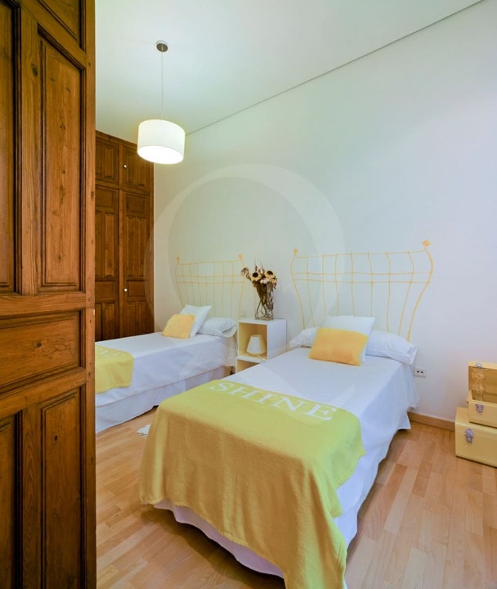 Appartement de 2 chambres à louer à Alicante ville - 1 750 € (Ref: 9752057)