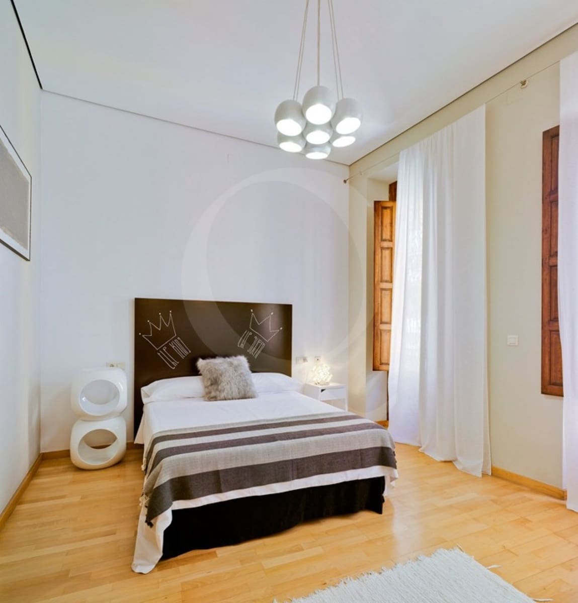 Appartement de 2 chambres à louer à Alicante ville - 1 750 € (Ref: 9752057)