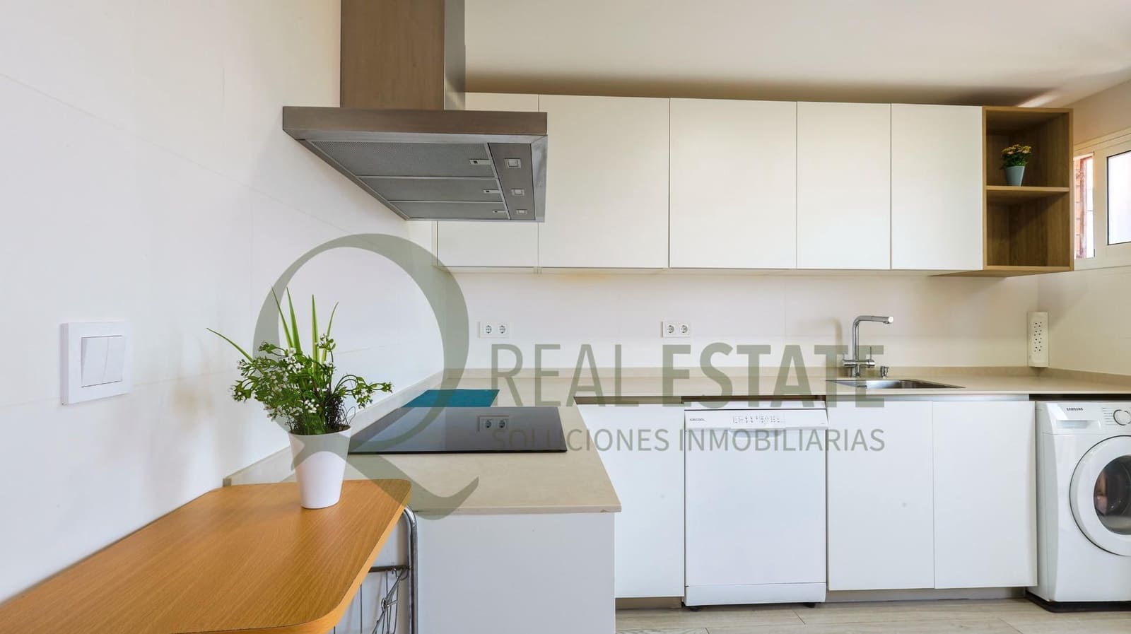 3 soverom Leilighet til salgs i Playa de San Juan med svømmebasseng garasje - € 430 000 (Ref: 9783017)