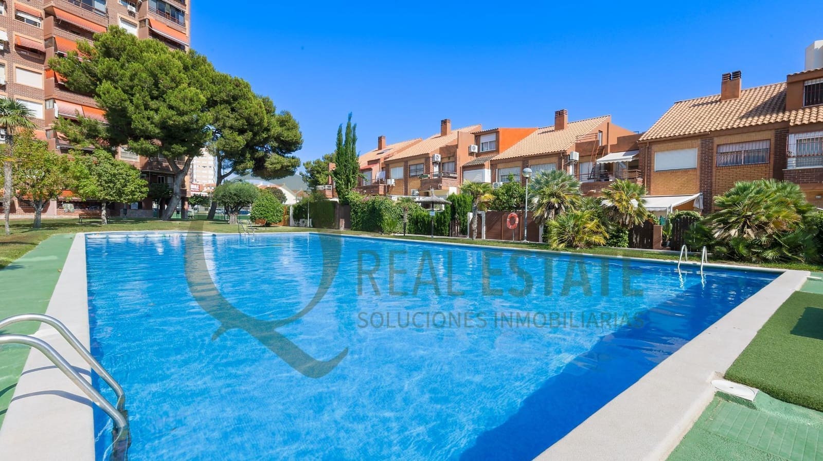 3 soverom Leilighet til salgs i Playa de San Juan med svømmebasseng garasje - € 430 000 (Ref: 9783017)