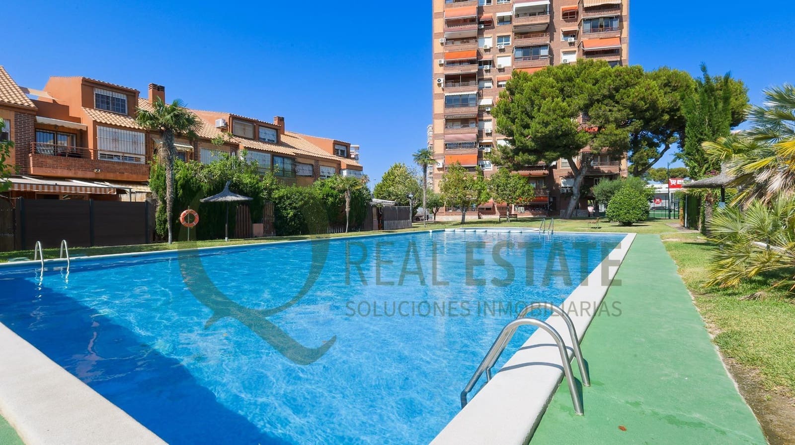 3 soverom Leilighet til salgs i Playa de San Juan med svømmebasseng garasje - € 430 000 (Ref: 9783017)