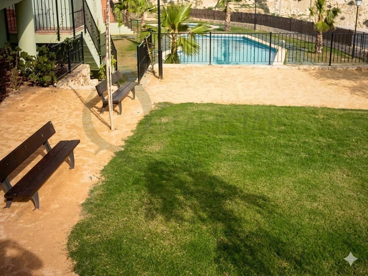 3 soveværelse Rækkehus til salg i Muchamiel / Mutxamel med swimmingpool garage - € 290.000 (Ref: 9783018)