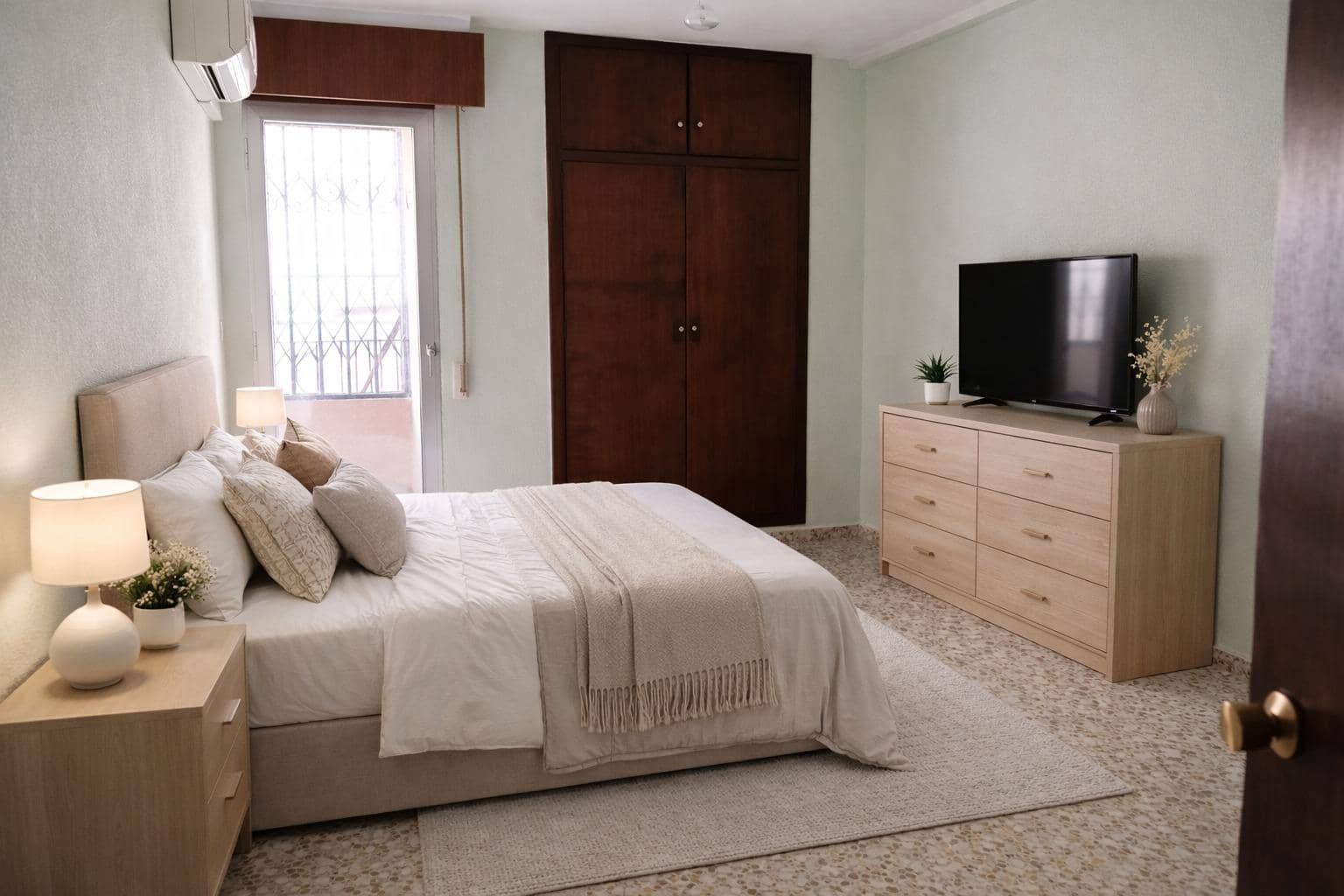 4 camera da letto Appartamento in vendita in Alicante citta - 245.000 € (Rif: 9783020)