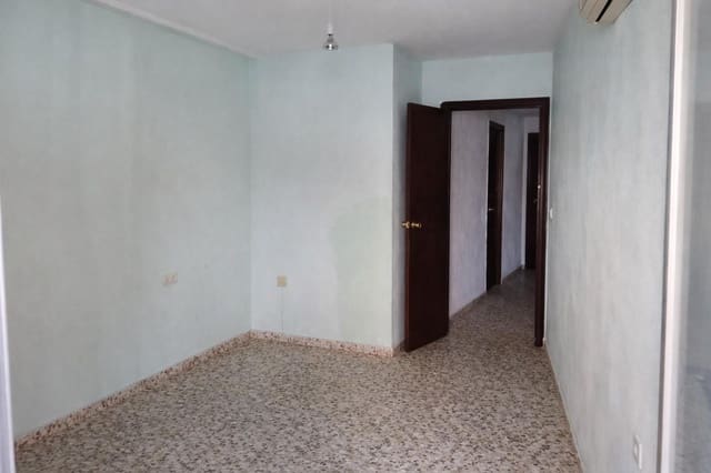 4 camera da letto Appartamento in vendita in Alicante città - 245.000 € (Rif: 9783020)