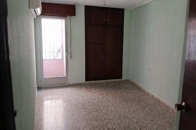 4 camera da letto Appartamento in vendita in Alicante città - 245.000 € (Rif: 9783020)