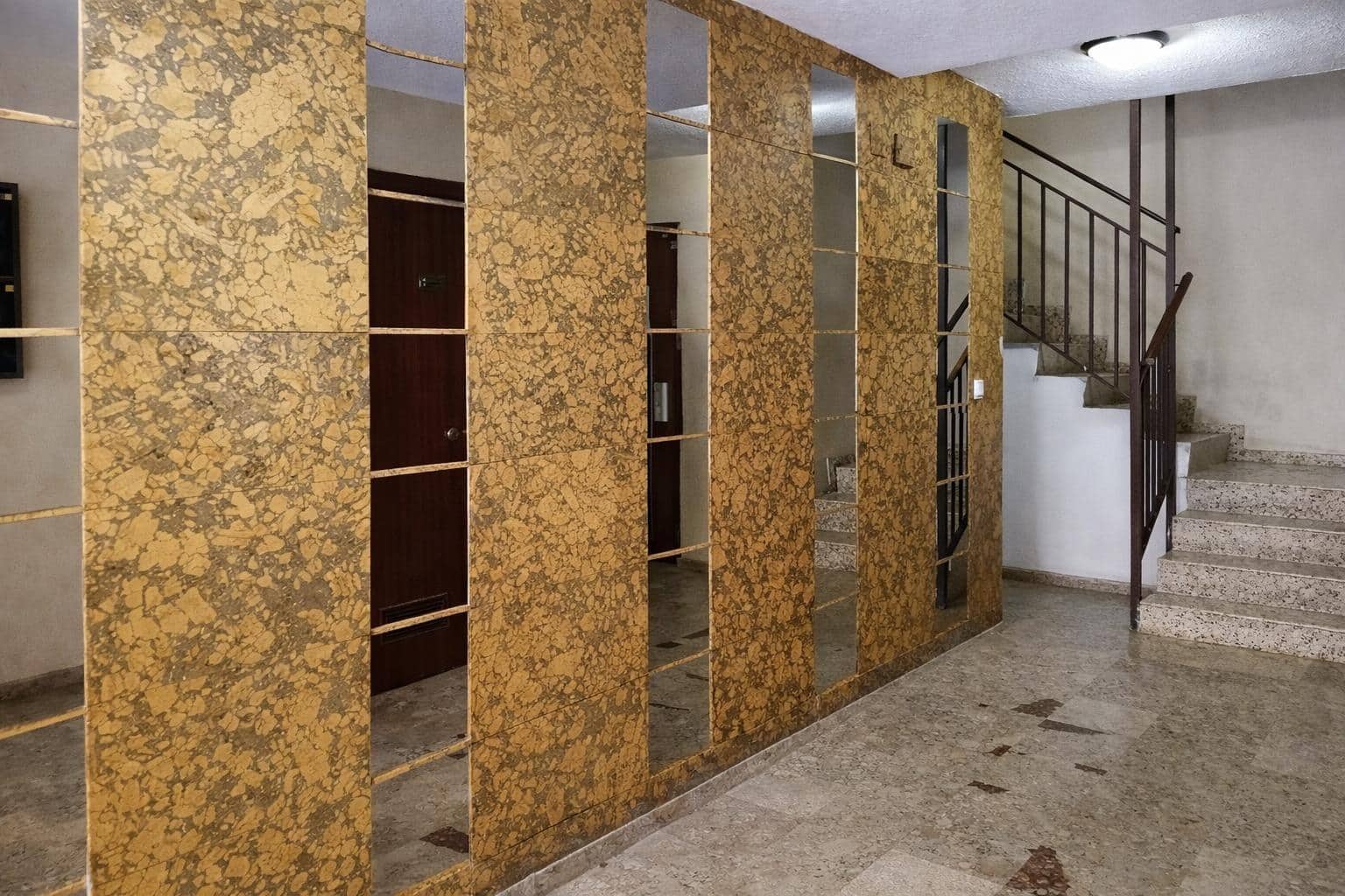 4 camera da letto Appartamento in vendita in Alicante citta - 245.000 € (Rif: 9783020)