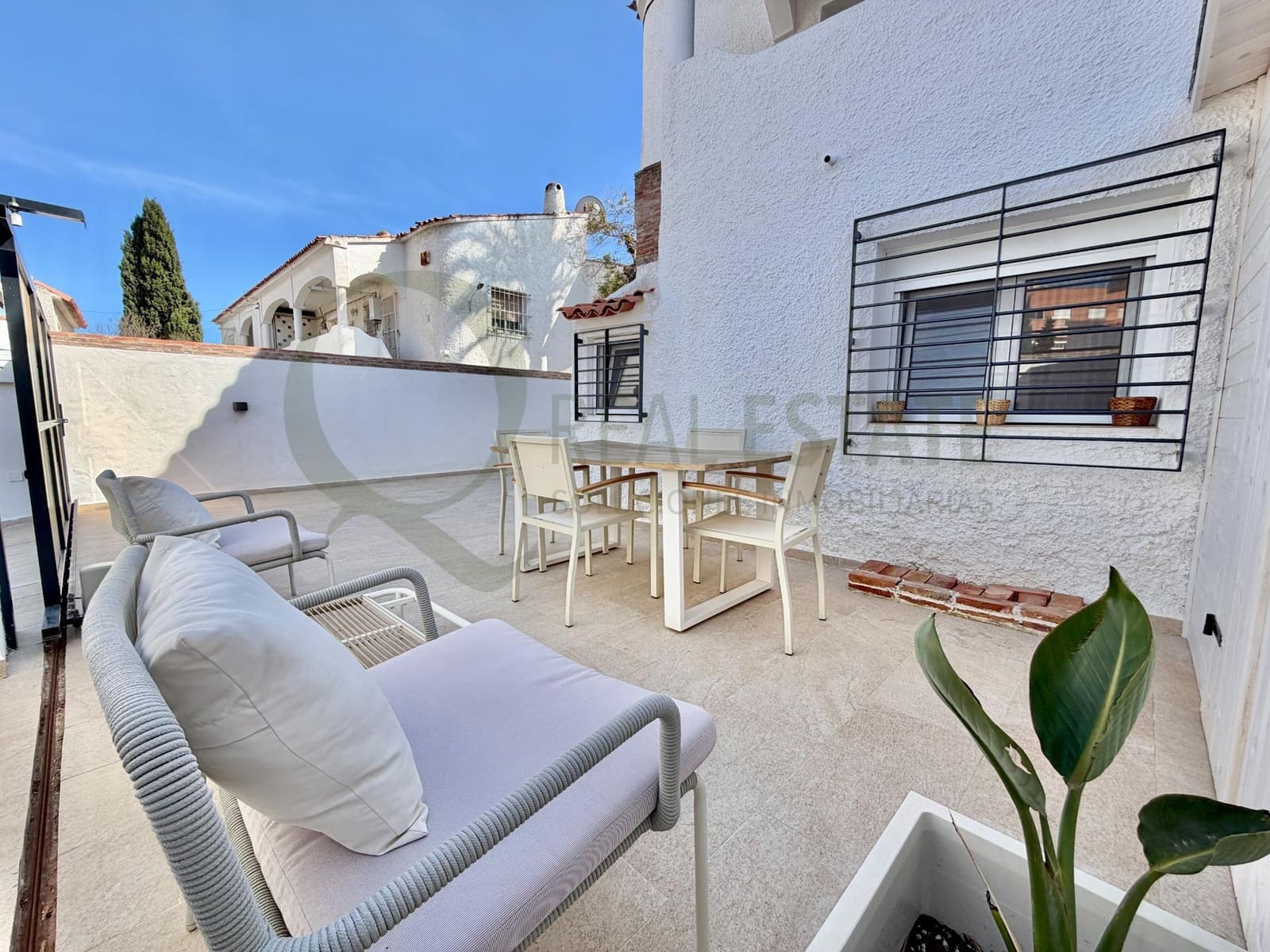 4 soveværelse Villa til salg i Playa de Muchavista med swimmingpool garage - € 695.000 (Ref: 9788421)