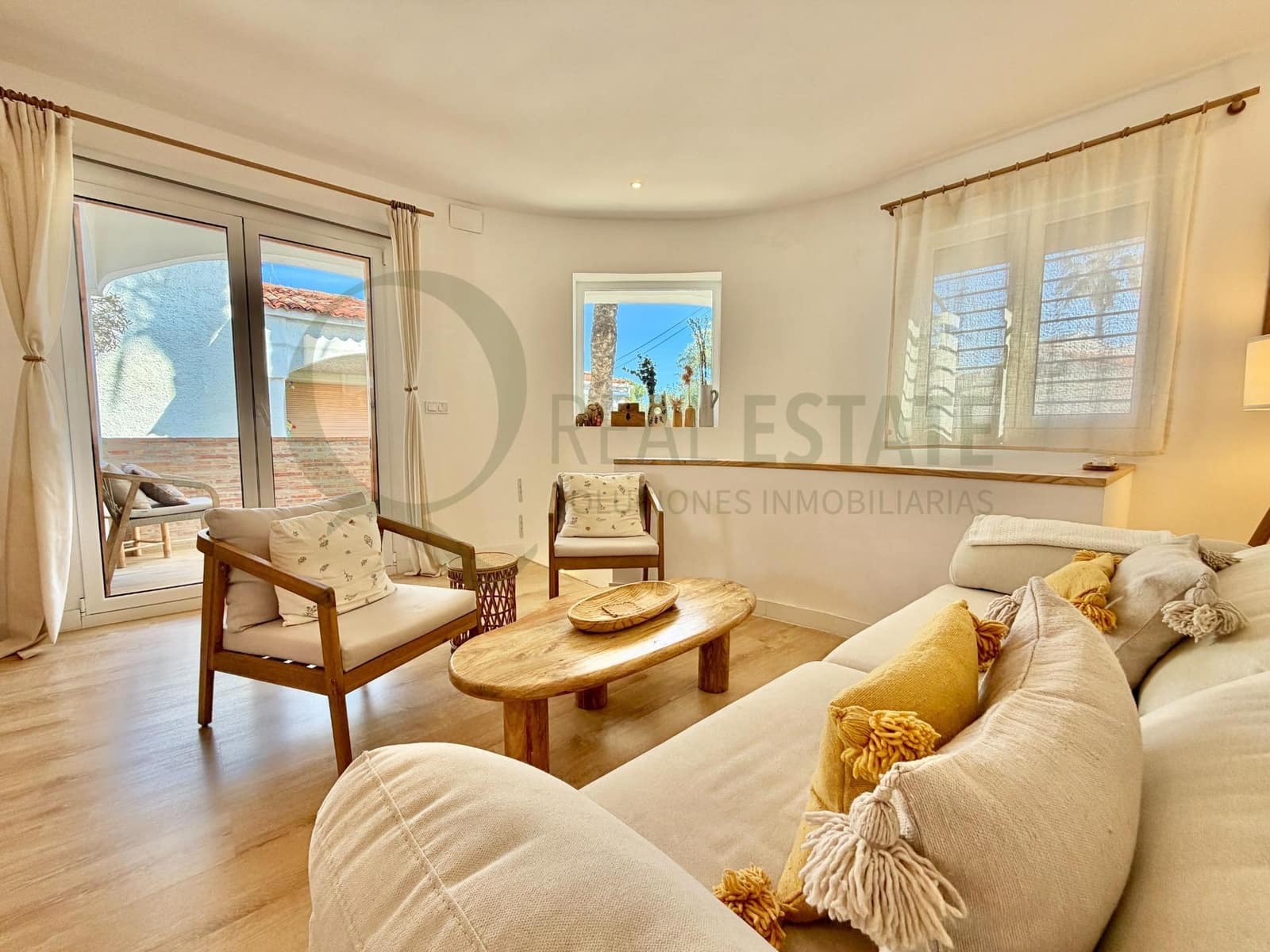 4 soveværelse Villa til salg i Playa de Muchavista med swimmingpool garage - € 695.000 (Ref: 9788421)