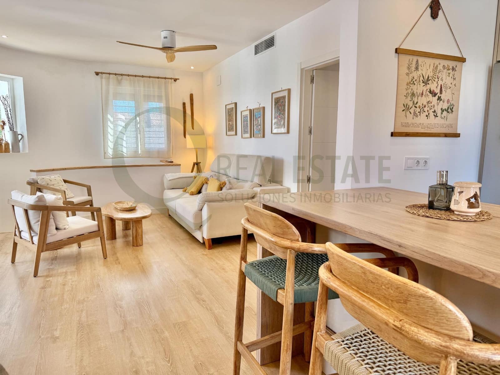 4 soveværelse Villa til salg i Playa de Muchavista med swimmingpool garage - € 695.000 (Ref: 9788421)