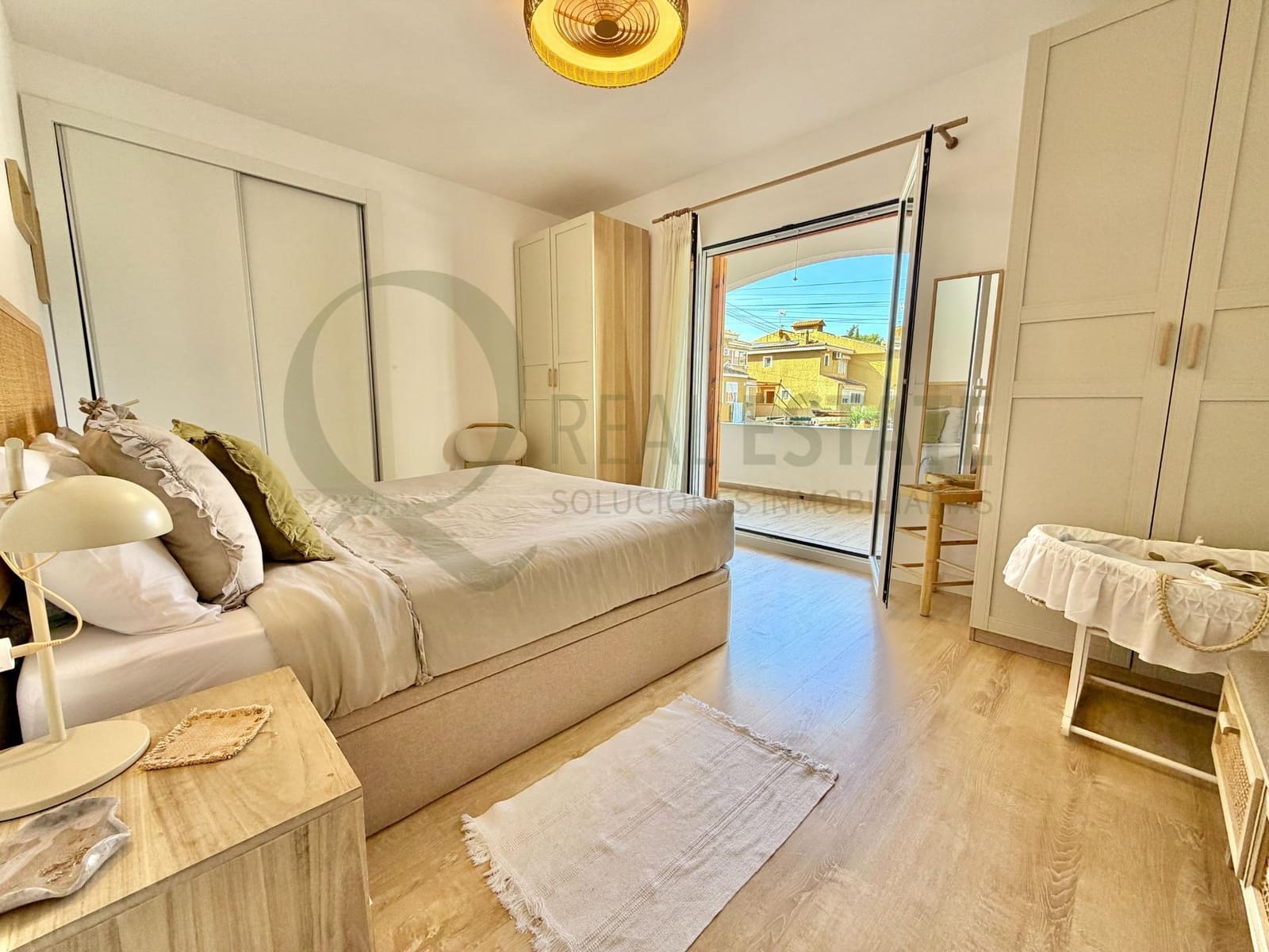 4 soveværelse Villa til salg i Playa de Muchavista med swimmingpool garage - € 695.000 (Ref: 9788421)