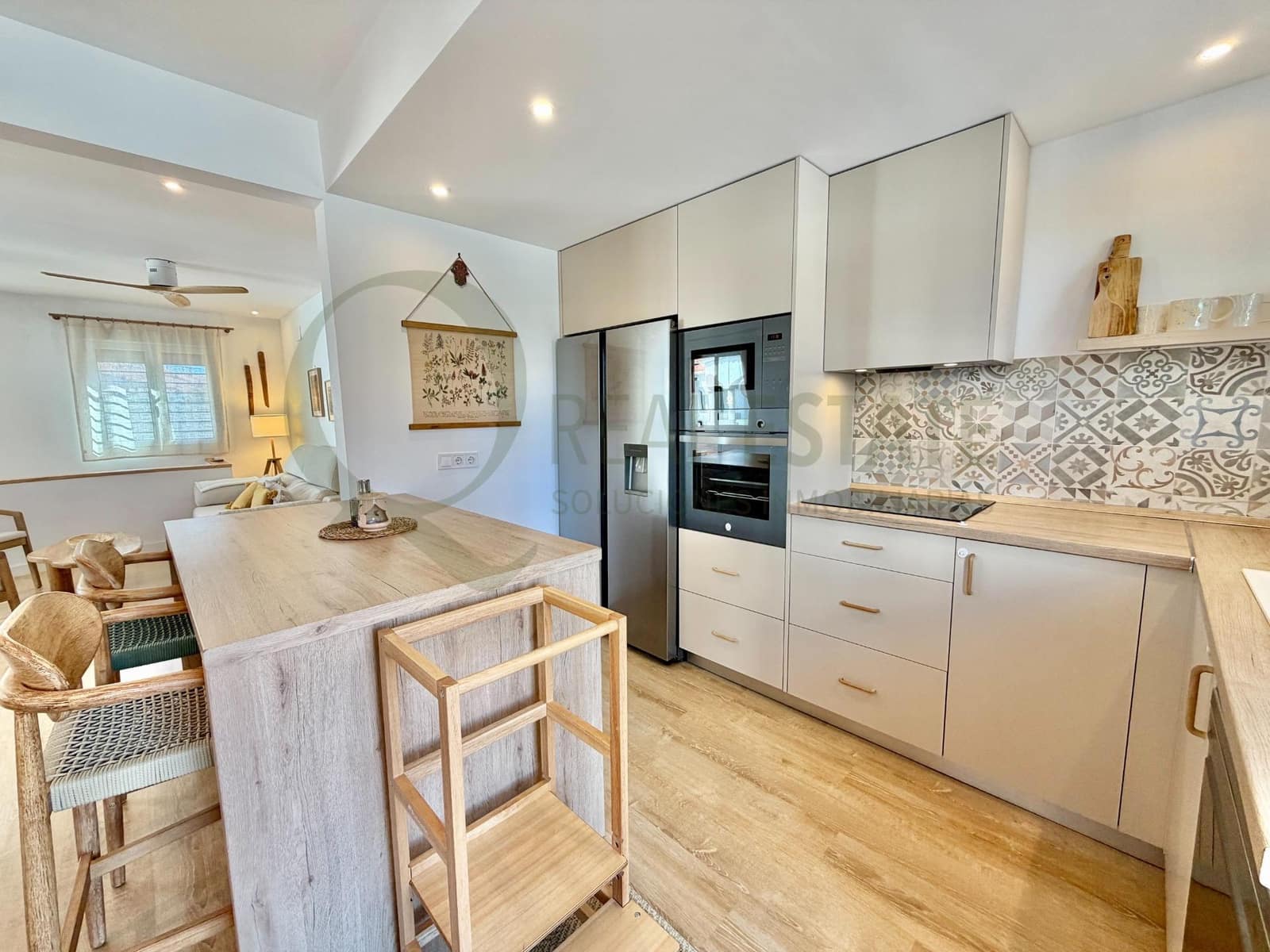 4 soveværelse Villa til salg i Playa de Muchavista med swimmingpool garage - € 695.000 (Ref: 9788421)