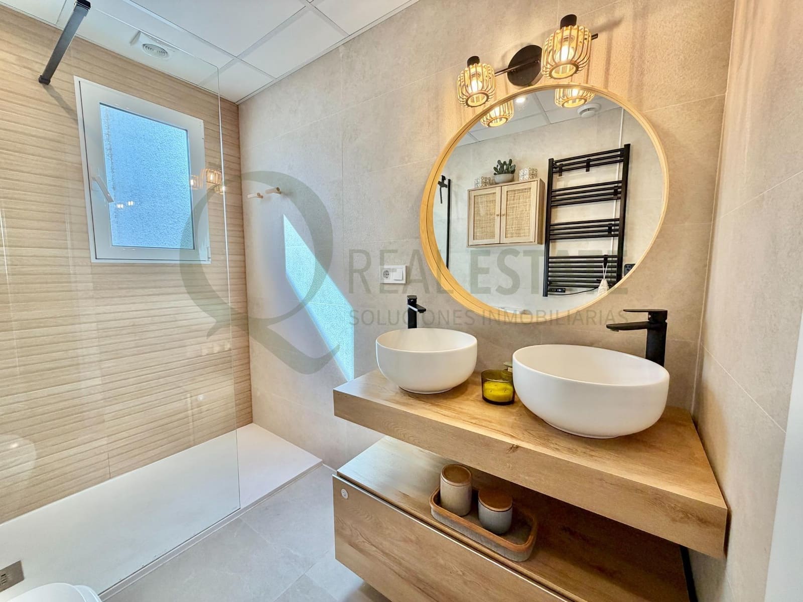 4 soveværelse Villa til salg i Playa de Muchavista med swimmingpool garage - € 695.000 (Ref: 9788421)