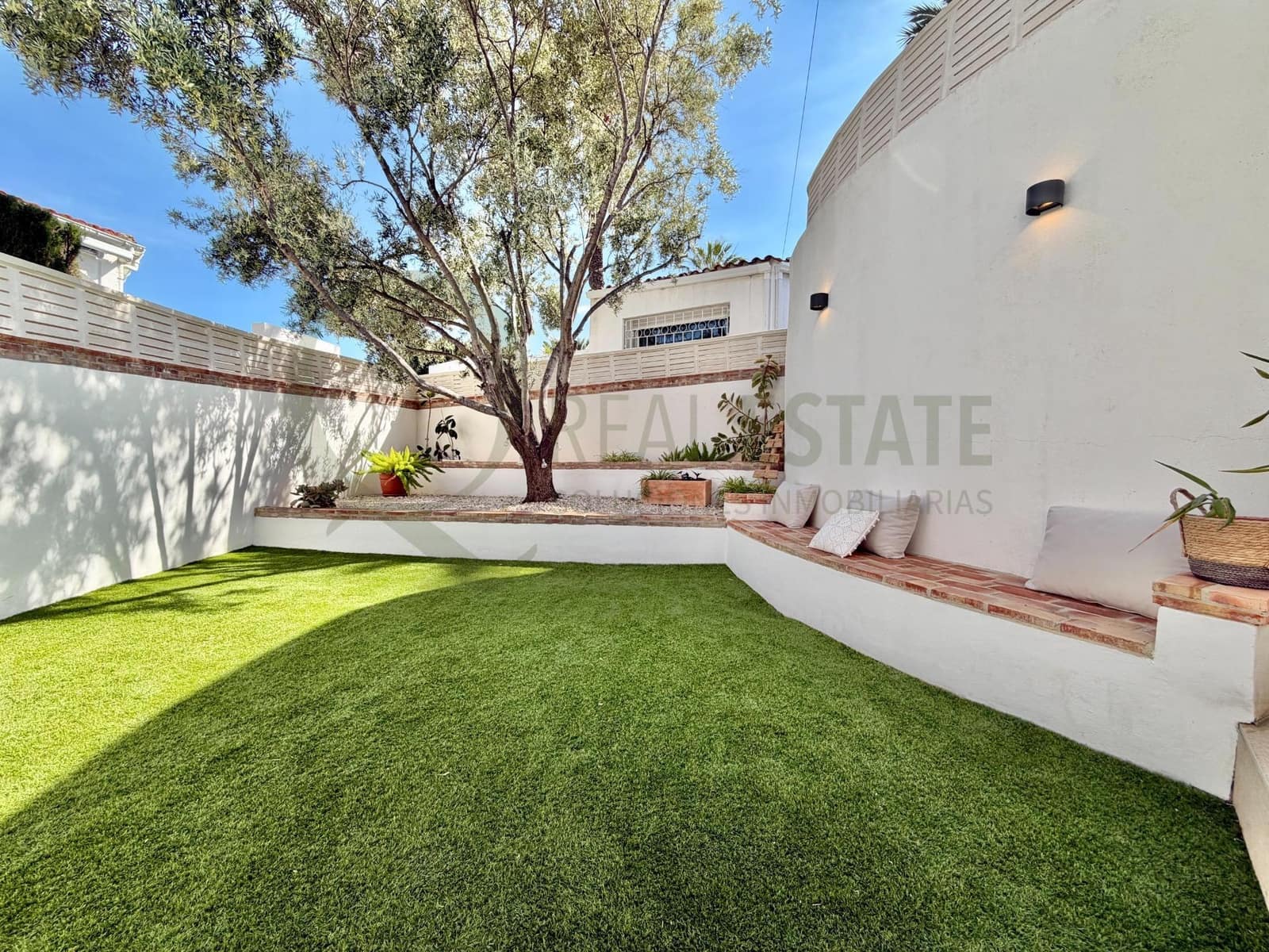 4 soveværelse Villa til salg i Playa de Muchavista med swimmingpool garage - € 695.000 (Ref: 9788421)