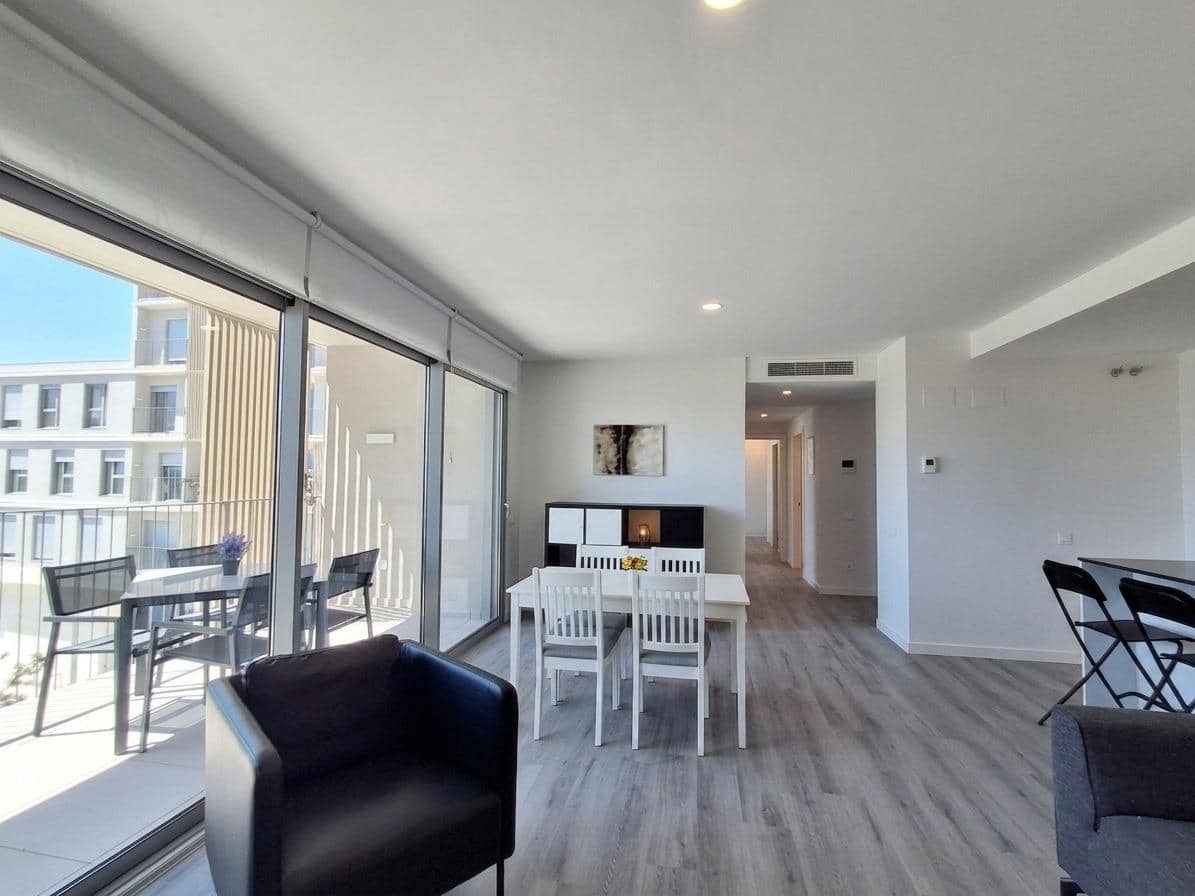 3 slaapkamer Flat te huur in Alicante stad met zwembad garage - € 2.150 (Ref: 9797143)