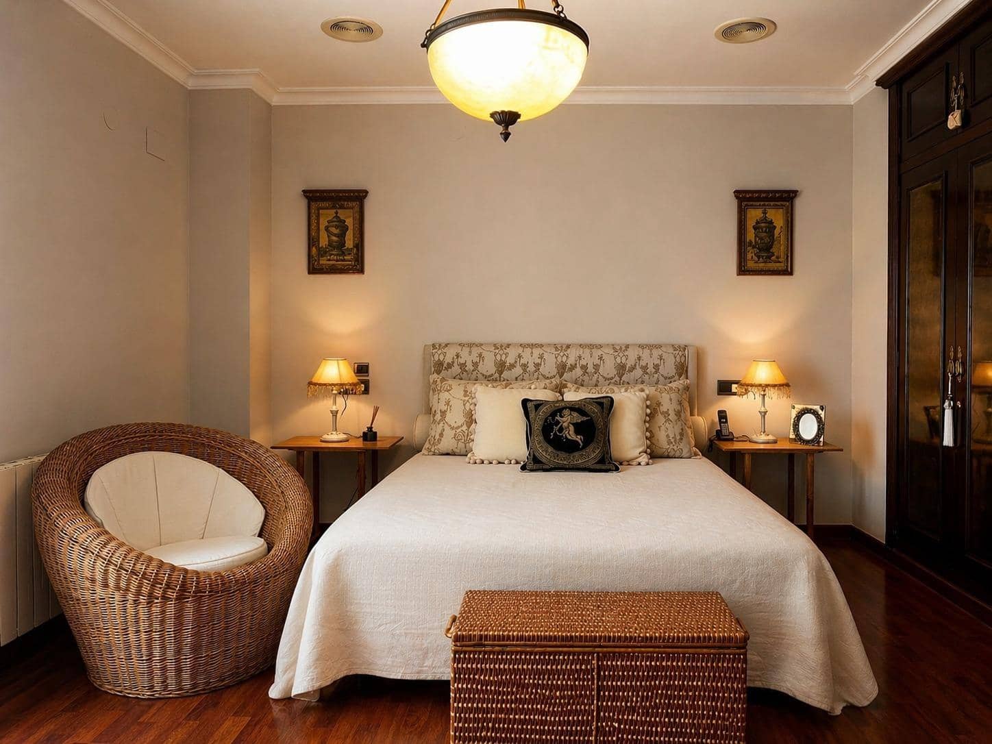 4 Zimmer Bungalow zu verkaufen in Villena mit Pool Garage - 388.000 € (Ref: 9799288)