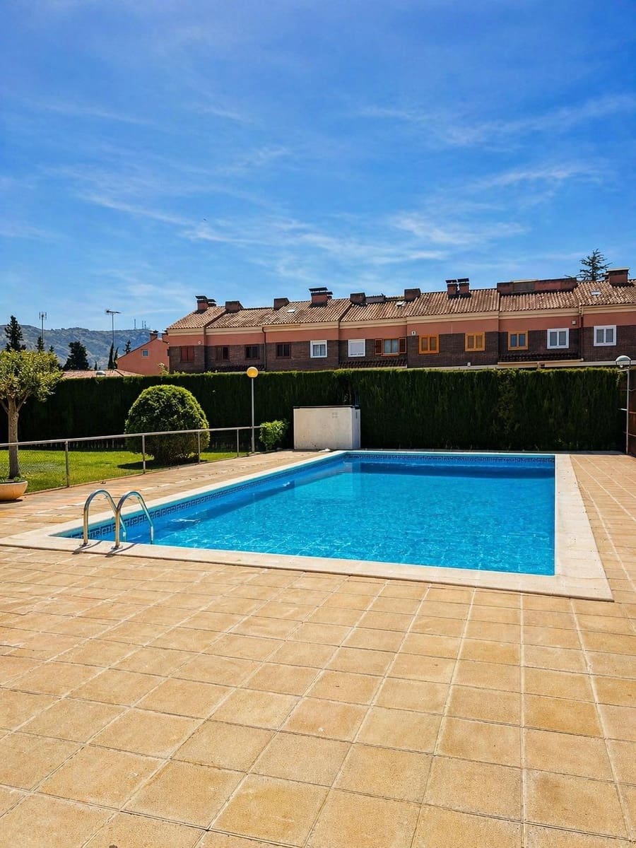 4 Zimmer Bungalow zu verkaufen in Villena mit Pool Garage - 388.000 € (Ref: 9799288)