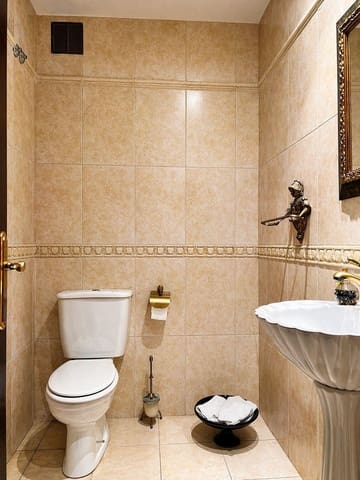 4 Zimmer Bungalow zu verkaufen in Villena mit Pool Garage - 388.000 € (Ref: 9799288)