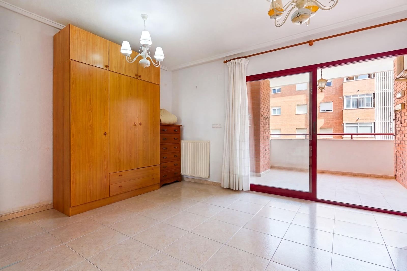 2 Zimmer Wohnung zu verkaufen in Alicante / Alacant Stadt mit Pool - 369.000 € (Ref: 9804312)