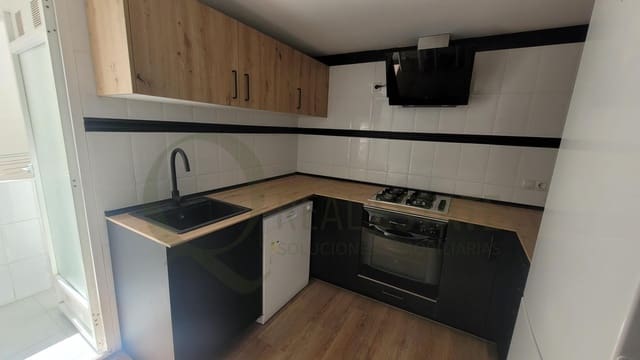3 sypialnia Penthouse do wynajęcia w Playa de Muchavista, El Campello z basenem garażem - 1 650 € (Ref: 9804316)