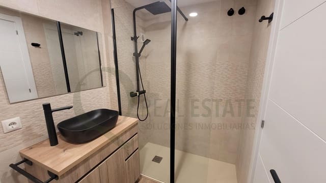 3 sypialnia Penthouse do wynajęcia w Playa de Muchavista, El Campello z basenem garażem - 1 650 € (Ref: 9804316)